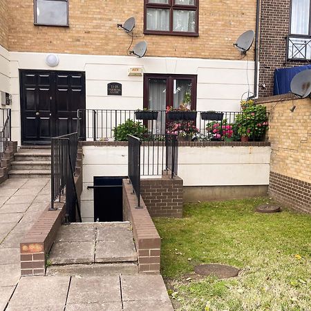 Apartamento London Flat Close To Canary Wharf & Greenwich O2 Exterior foto